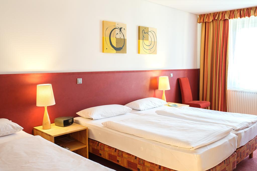 Essentis Ecohotel ベルリン エクステリア 写真