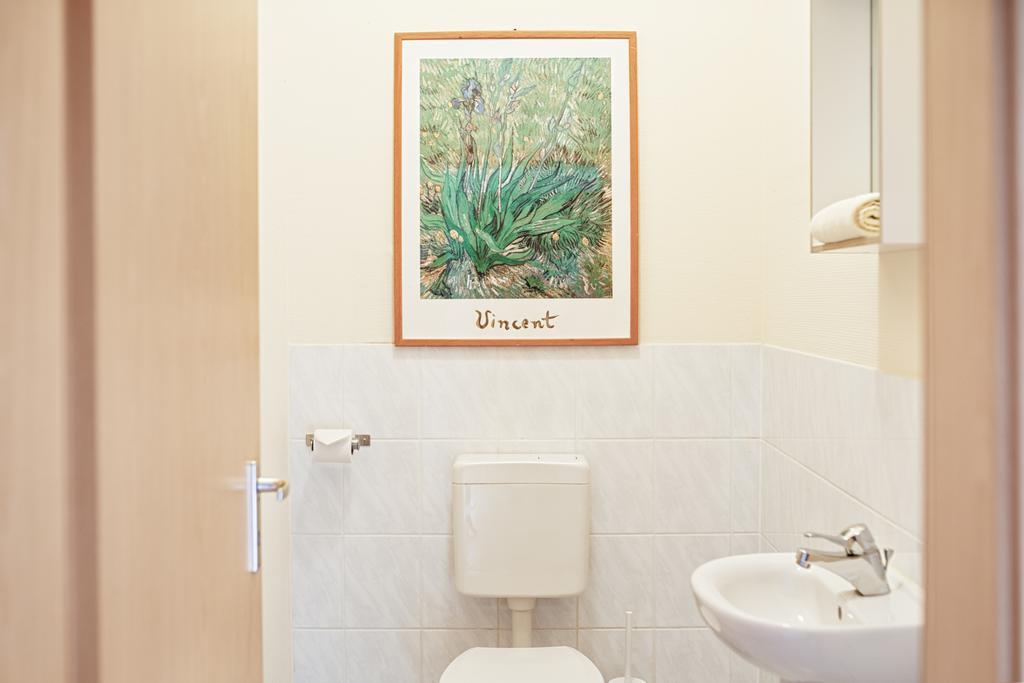 Essentis Ecohotel ベルリン エクステリア 写真